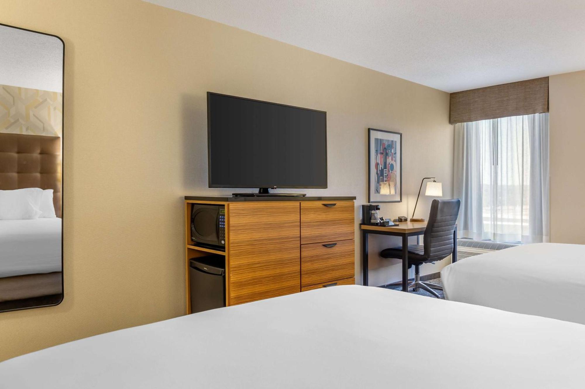 Drury Inn & Suites St. Louis-Southwest Valley Park Esterno foto